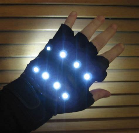 MD peculiar illuminated spell glove